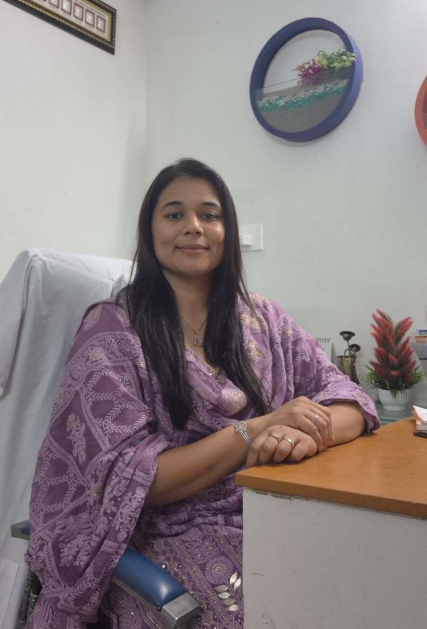 Dr. Keyuri Vamja (BDS), dental surgeon at Sudant Dental Clinic